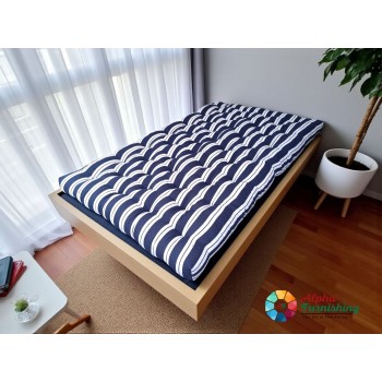 Sale Active 4 x 6 Feet Double Bed White Cotton Foldable Mattress/Gadda - Blue (48 x 72 Inch)